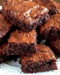 2-running-with-spoons-flourless-double-chocolate-brownies_752